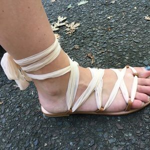 STEVE MADDEN Lace Up sandals